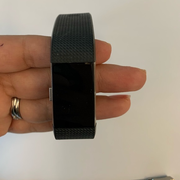 Fitbit Charge 2 with extra band & charger